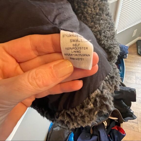 Altard State Sherpa vest size Small - Picture 3 of 4